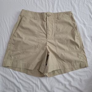 Uniqlo Women's Tan Cargo Shorts